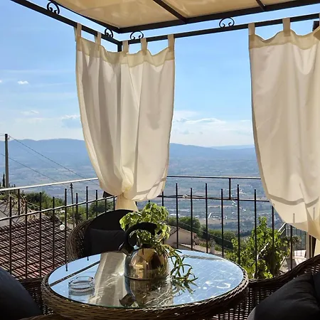 Tetti Di Trevi * Santa Maria in Valle